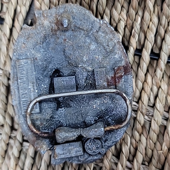 HARLEY DAVIDSON EAGLES & ROSES BUCKLE 1988 - Picture 2 of 4